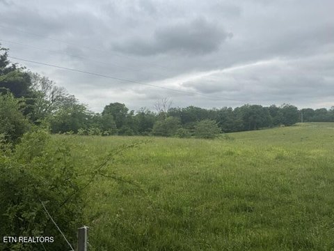 LAND - Clarksville, TN