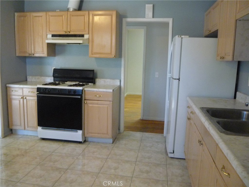 Picture 4