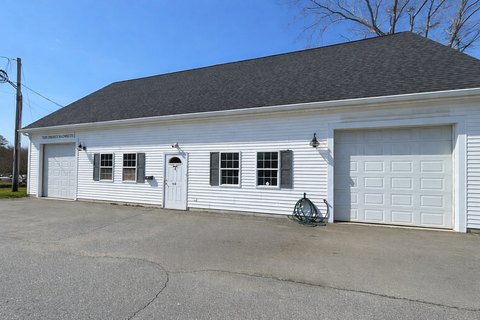 Flex Space With Garage Bay
