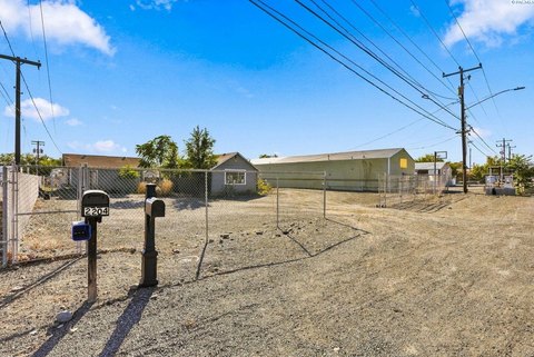 Commercial Sale, Yakima, WA