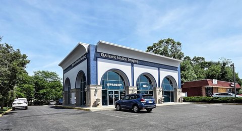 Net-Leased Medical Office Building