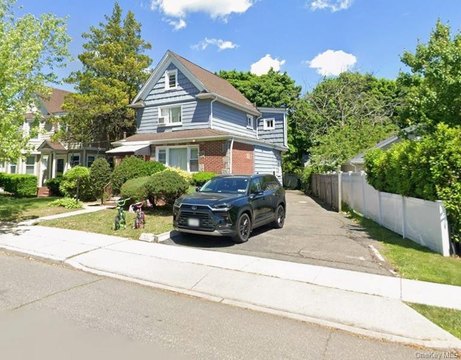 Duplex with Finished Basement
