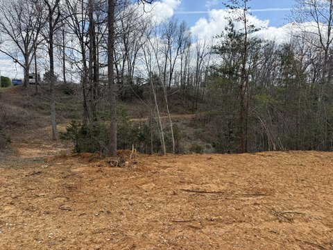 Unrestricted Lot Near Lake Cumberland