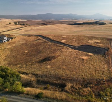LAND - Moscow, ID