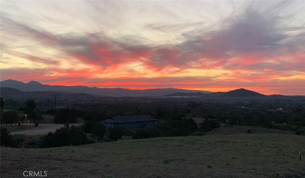 Perris Land with Panoramic Views