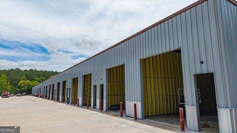 Self-Storage Garage Condominium