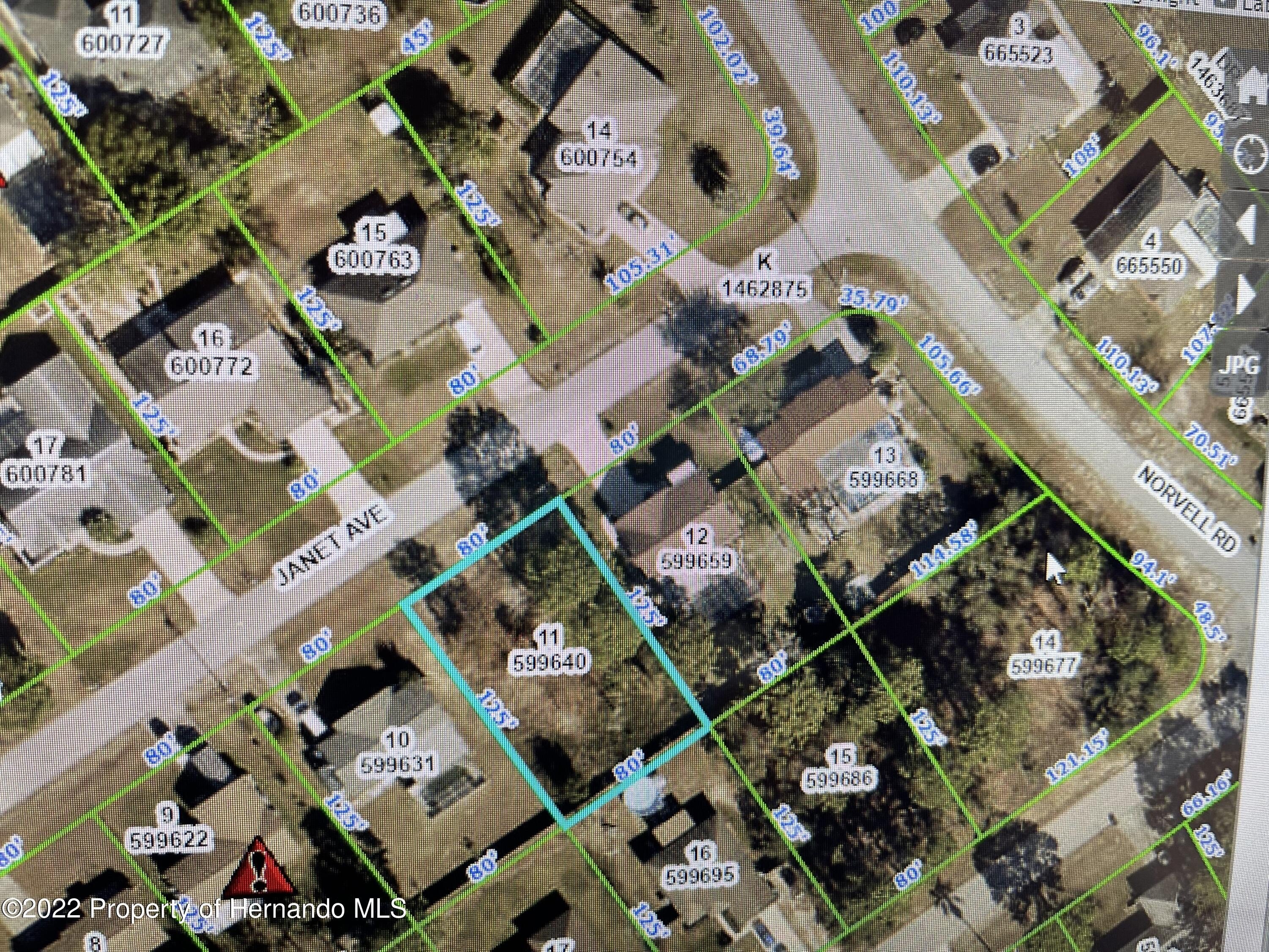 Residential Land in Spring Hill