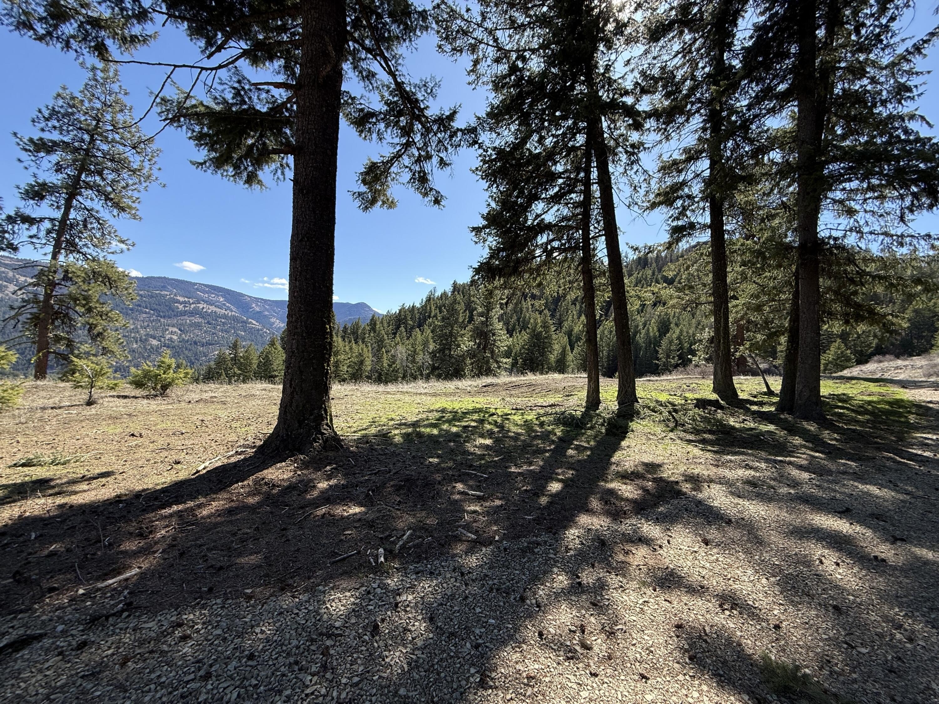 WAUCONDA Acreage with Mountain Views