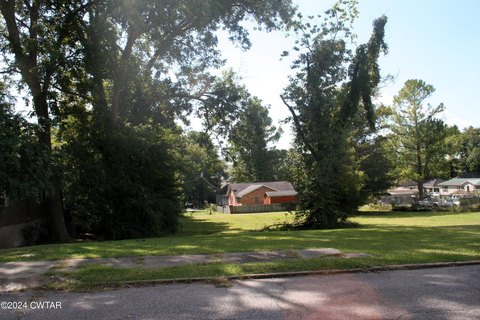 Commercial Lot in Dyersburg, TN