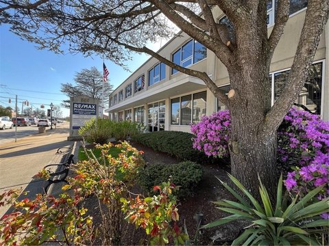 East Greenwich Office Suites