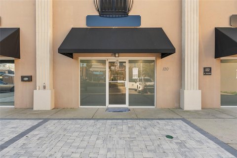 Remodeled Downtown Office Suites
