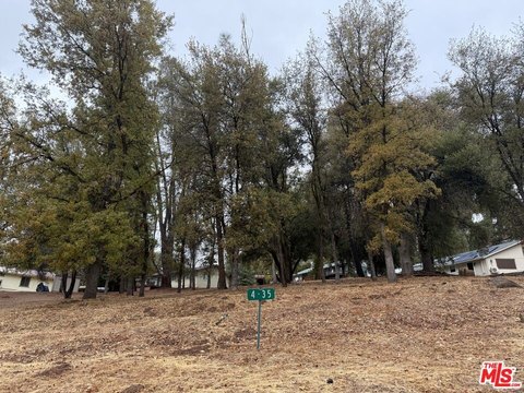 Land, Groveland, CA