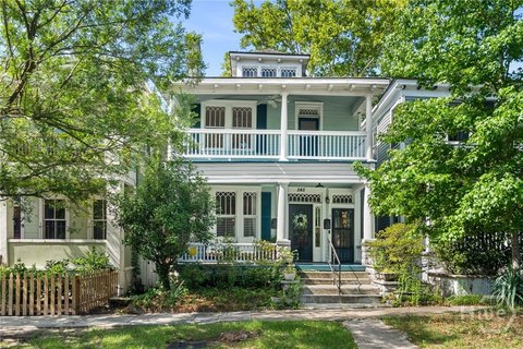 Updated Victorian Duplex