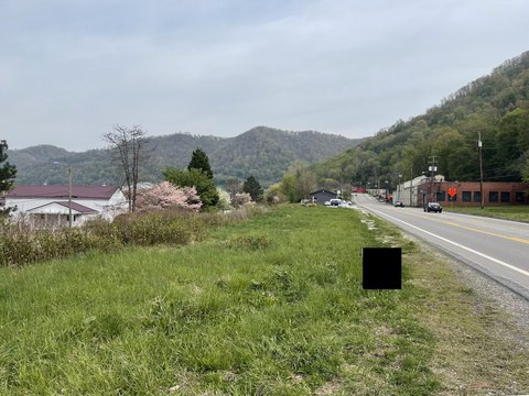 Commercial Lot in Smithers, WV