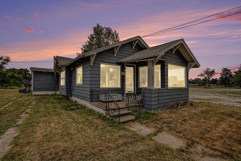 Versatile Commercial Property in Benton Harbor