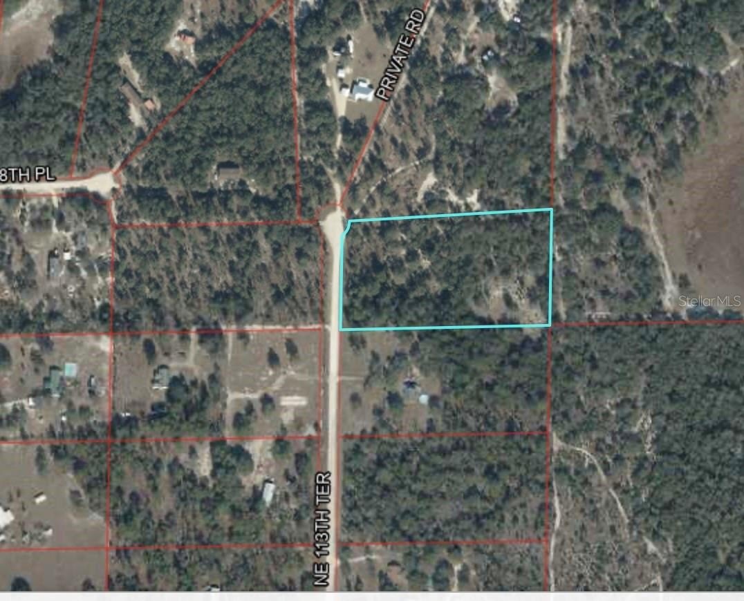 Residential Land in Archer, Florida