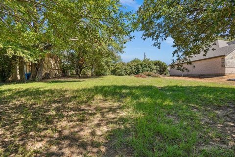 LAND - Gun Barrel City, TX