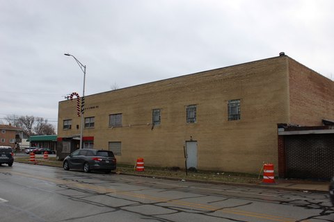 Large Maywood Commercial Building