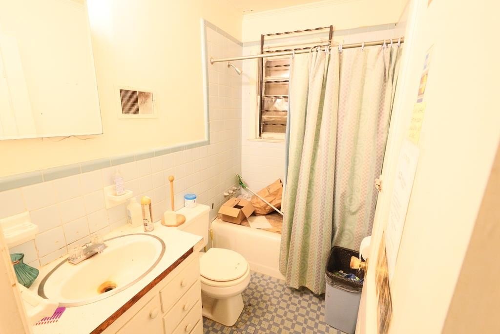 Picture 47