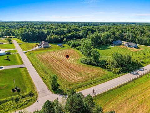 LAND - LITTLE SUAMICO, WI