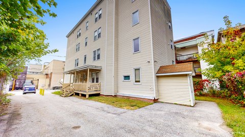 8-Unit Apartment Building