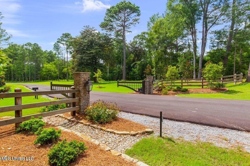 Lakefront Acreage in Gated Community