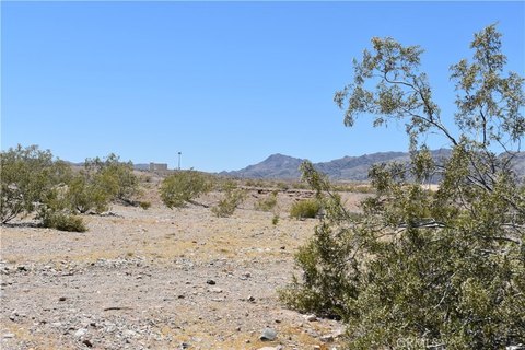 Buildable Lot in Needles, CA