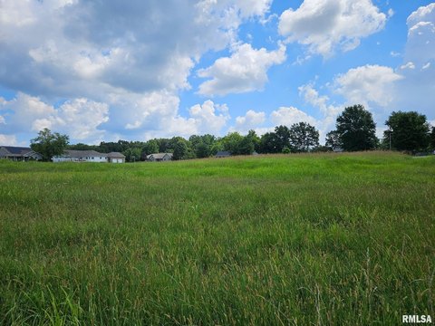 Residential Land in West Frankfort