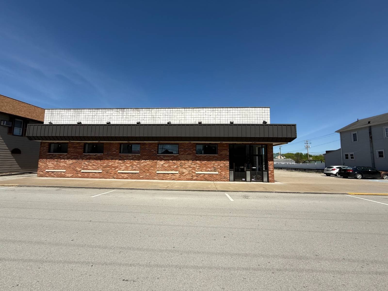 Adaptable Commercial Building in Carmichaels