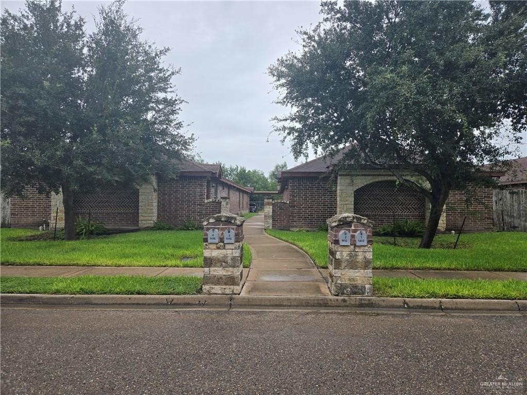 Edinburg Fourplex: Income Opportunity