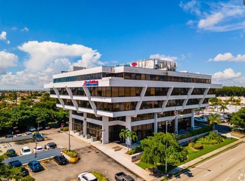 Hialeah Office Space Available