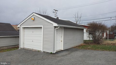 Residential Lease, BERNVILLE, PA