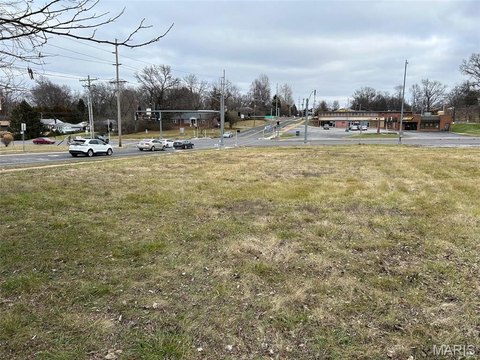 Commercial Corner Land with Signalization