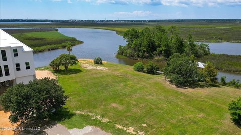 Bulkheaded Waterfront Land