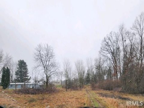 Residential Land in Fremont, IN