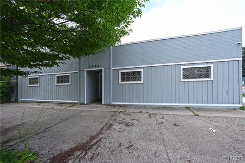 Versatile Commercial Building with Event Space