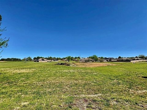 LAND - Tahlequah, OK