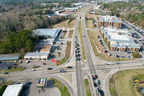 High-Traffic Commercial Property For Sale