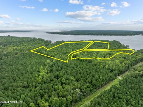 Land, Bayboro, NC