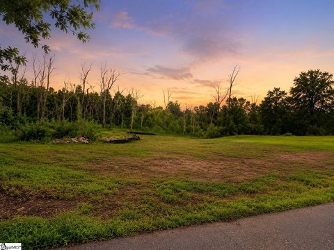 Cleared Homesite in Greer Neighborhood