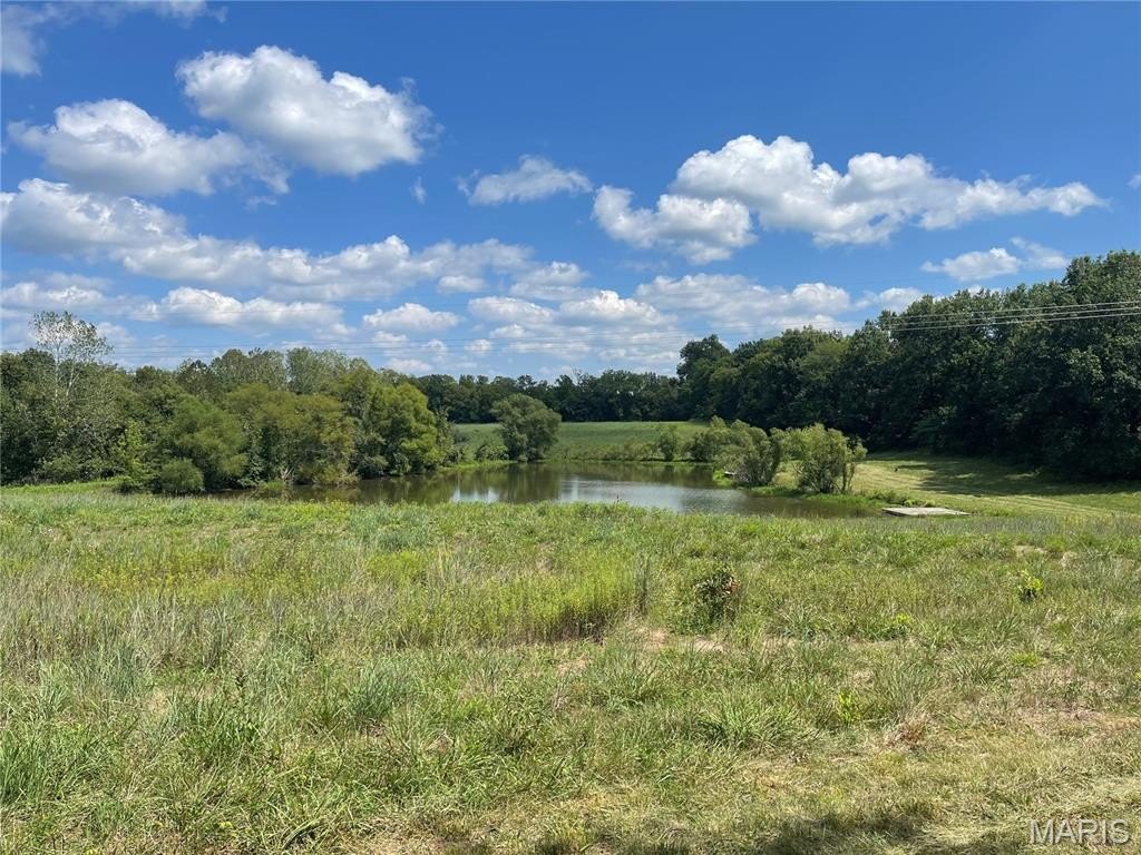 Versatile Land Near I-70