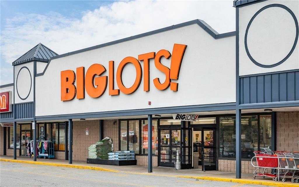 Former Retail Space in Attleboro