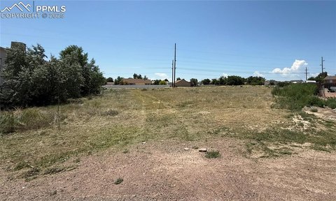 Pueblo West Oversized Lot