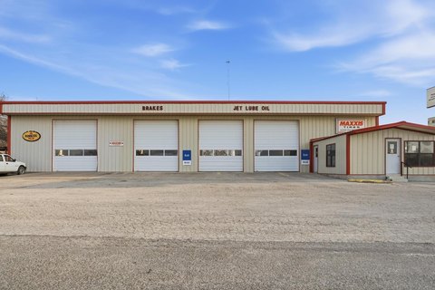 Turnkey Auto Shop with Four Bays