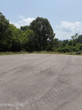 Maryville Land with Building Lots