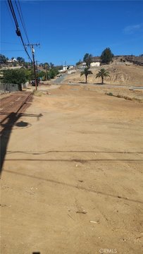 LAND - Lake Elsinore, CA