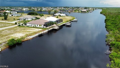 Land, Cape Coral, FL