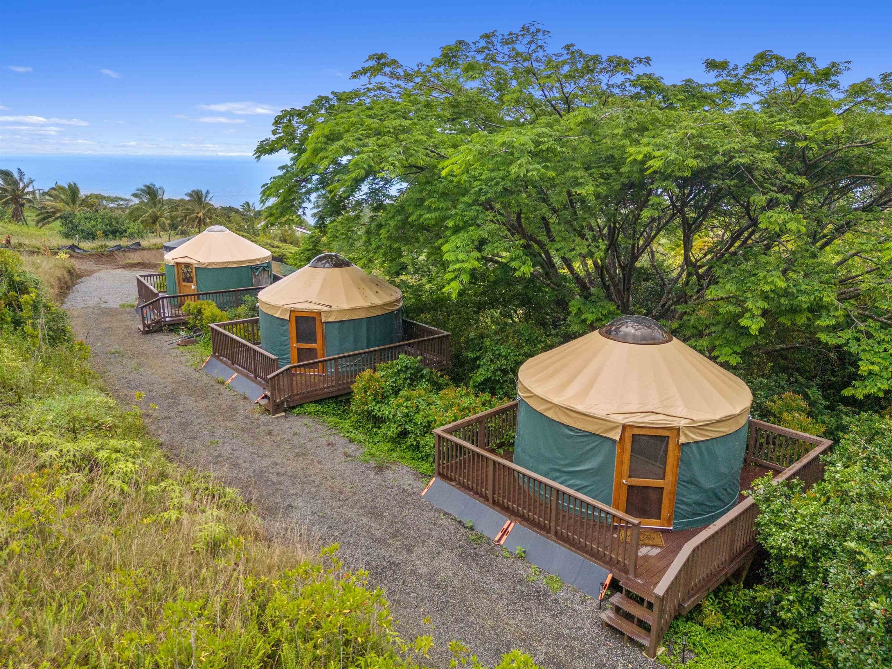 Off-Grid Living in Haiku, Maui