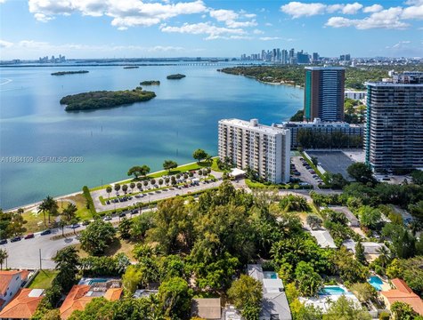 Residential Lot Near Baywood Park