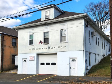 Danbury Commercial Building For Sale